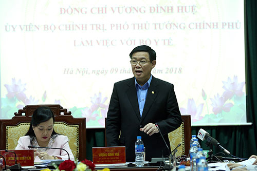 Phó thủ tướng Vương Đình Huệ làm việc với Bộ y tế